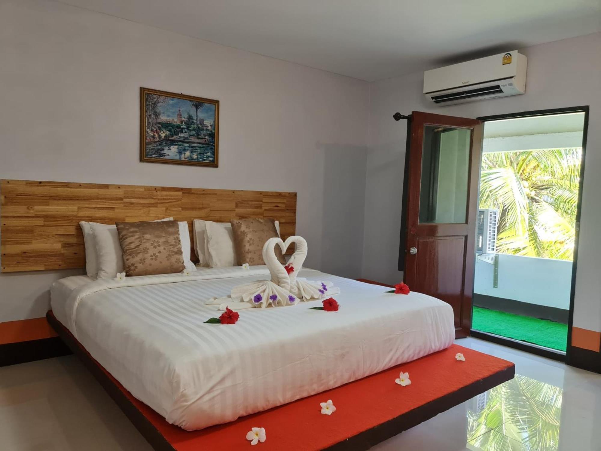 Mookboonchu Guesthouse ,Kohmook Trang Ко-Мук Экстерьер фото