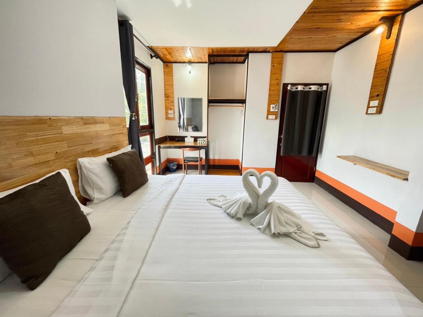 Mookboonchu Guesthouse ,Kohmook Trang Ко-Мук Экстерьер фото
