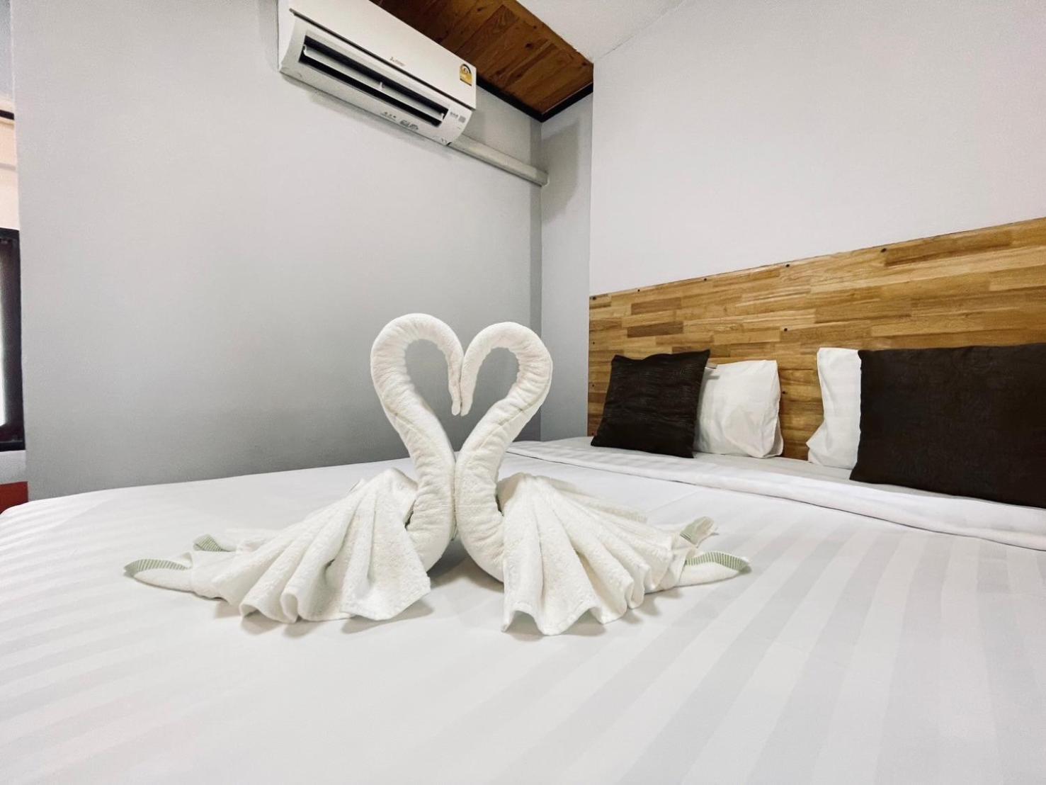 Mookboonchu Guesthouse ,Kohmook Trang Ко-Мук Экстерьер фото